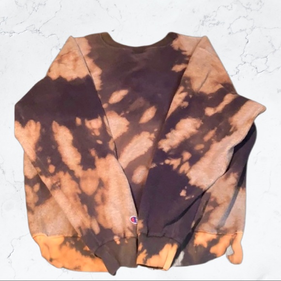 💜 Vintage Champion Tie-Dye Sweatshirt - Picture 3 of 5